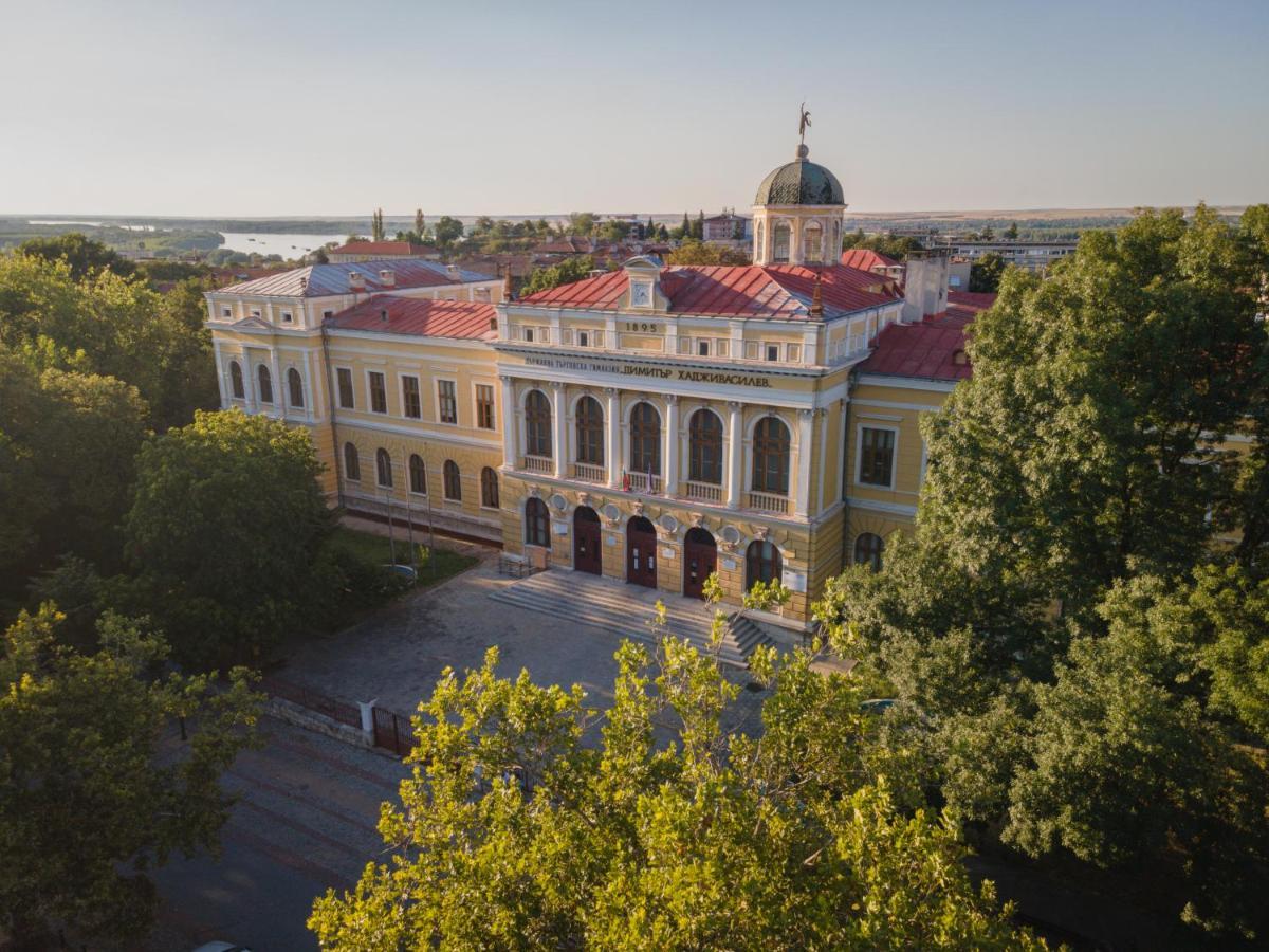Пансион - Димитър Хадживасилев Свіштов Екстер'єр фото