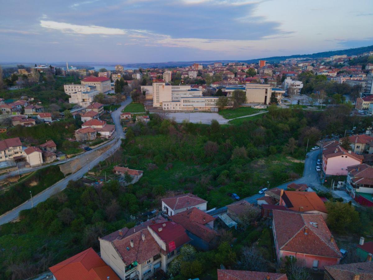 Пансион - Димитър Хадживасилев Свіштов Екстер'єр фото